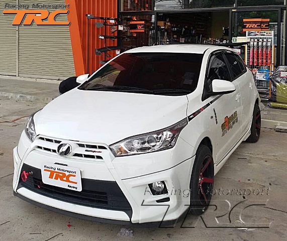 หูลากหน้า YARIS 2014 DEMON EYE 